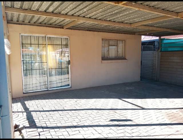 9 BEDROOM HOUSE FOR SALE IN VANDERBIJLPARK CE 5